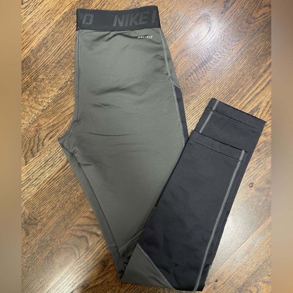 Nike gray and black Leggings